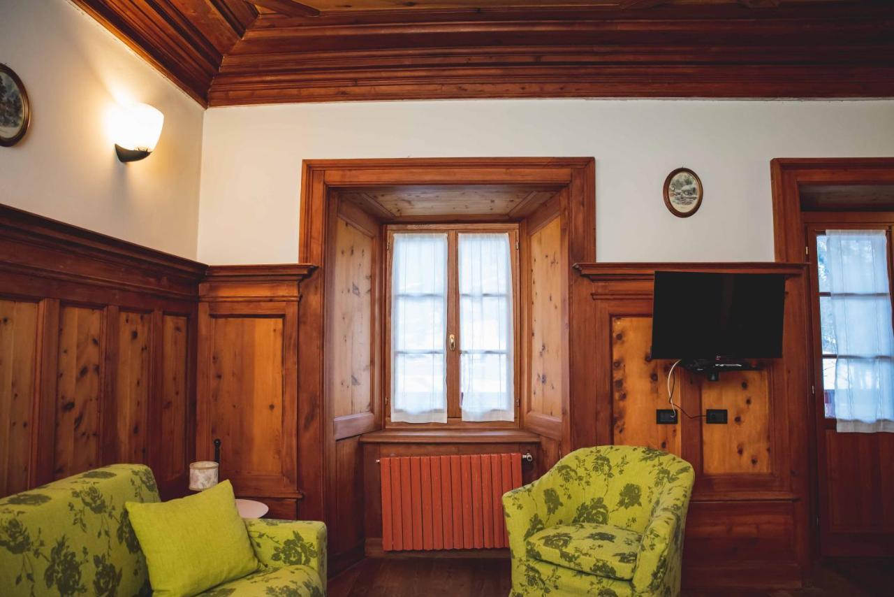 Hotel La Villa Della Regina Gressoney-la-Trinité Eksteriør bilde