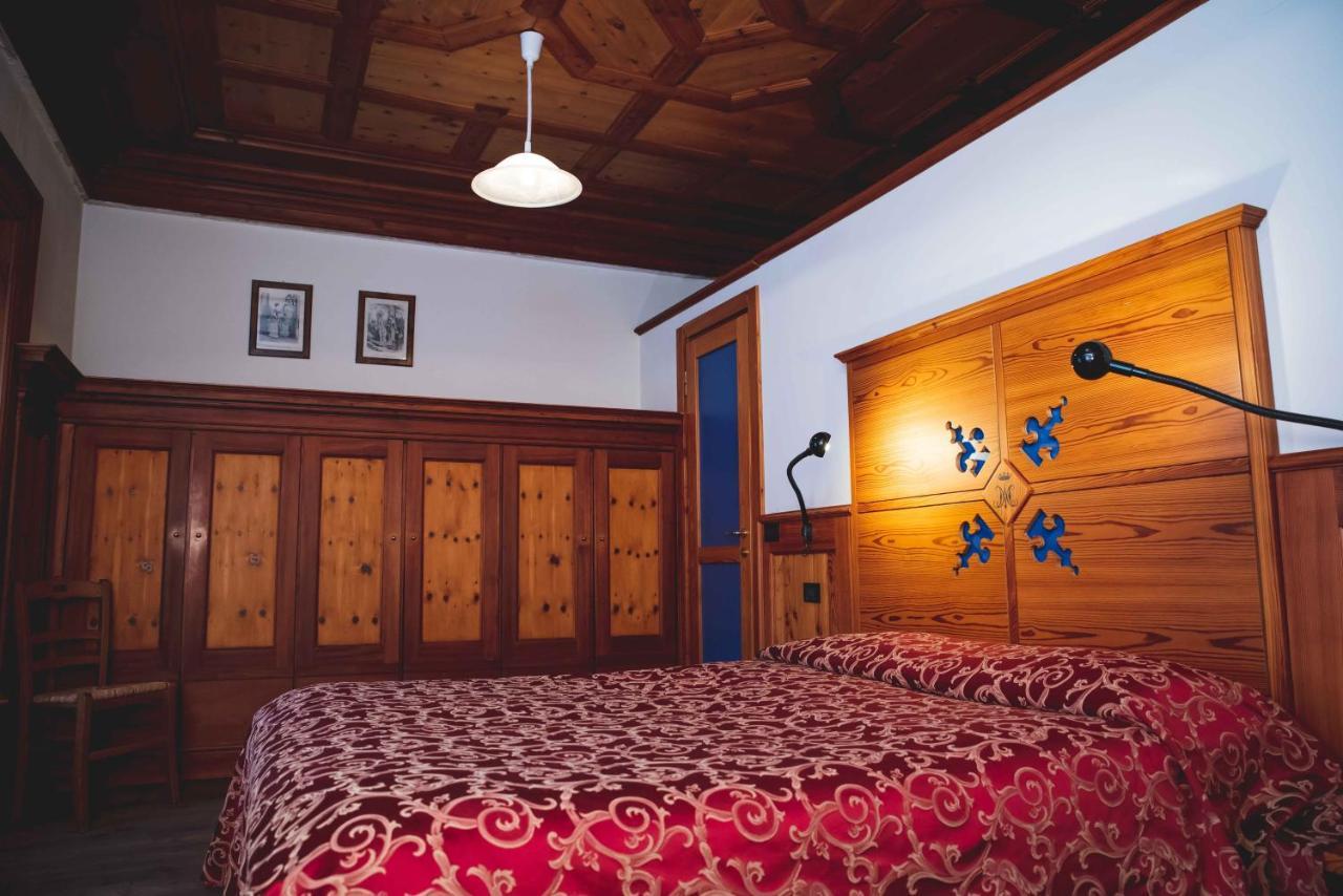 Hotel La Villa Della Regina Gressoney-la-Trinité Eksteriør bilde