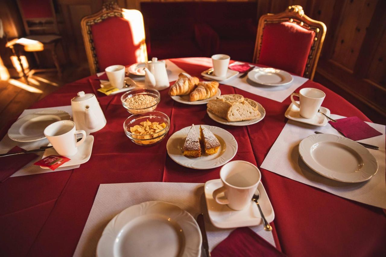 Hotel La Villa Della Regina Gressoney-la-Trinité Eksteriør bilde