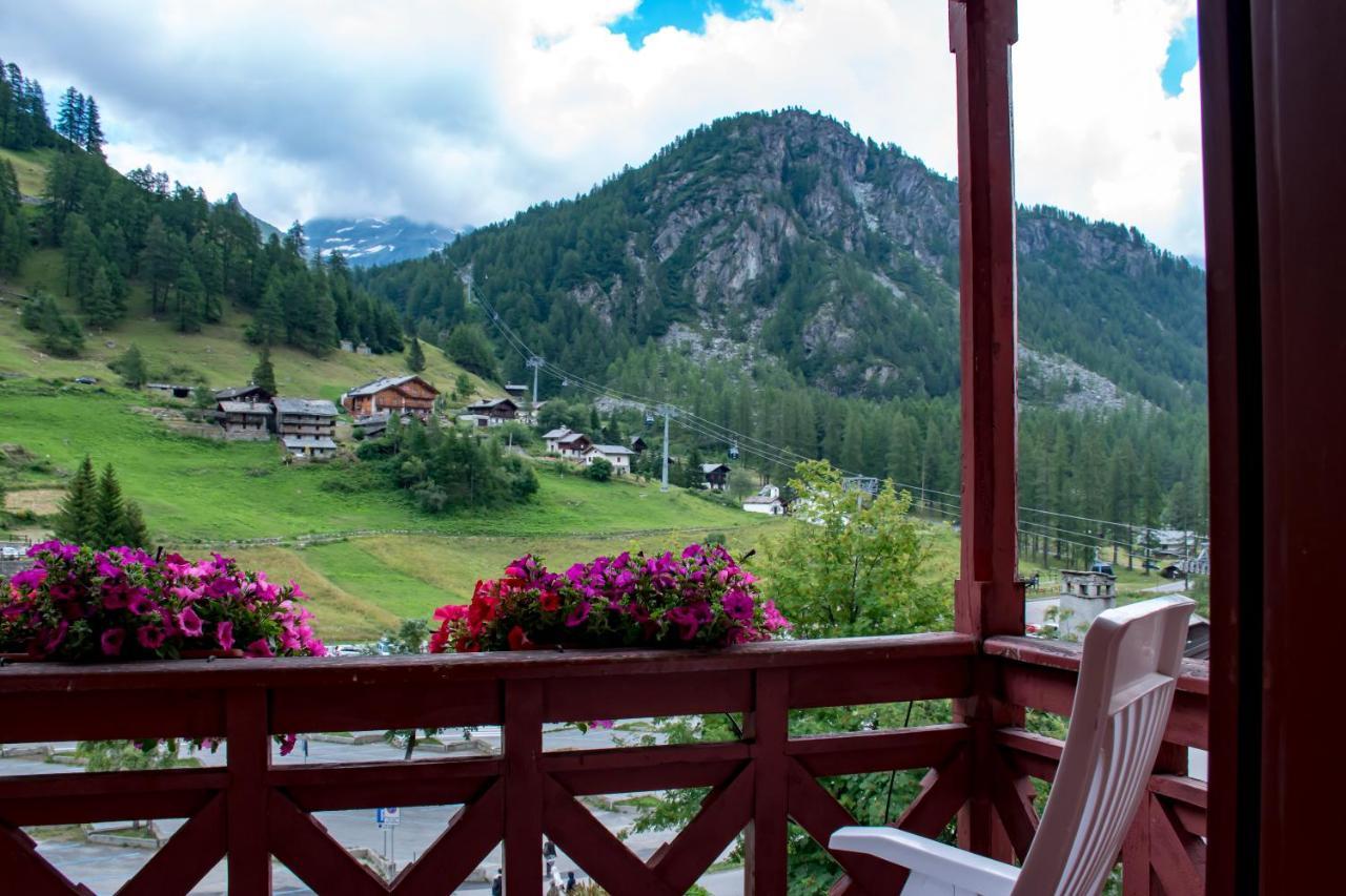 Hotel La Villa Della Regina Gressoney-la-Trinité Eksteriør bilde